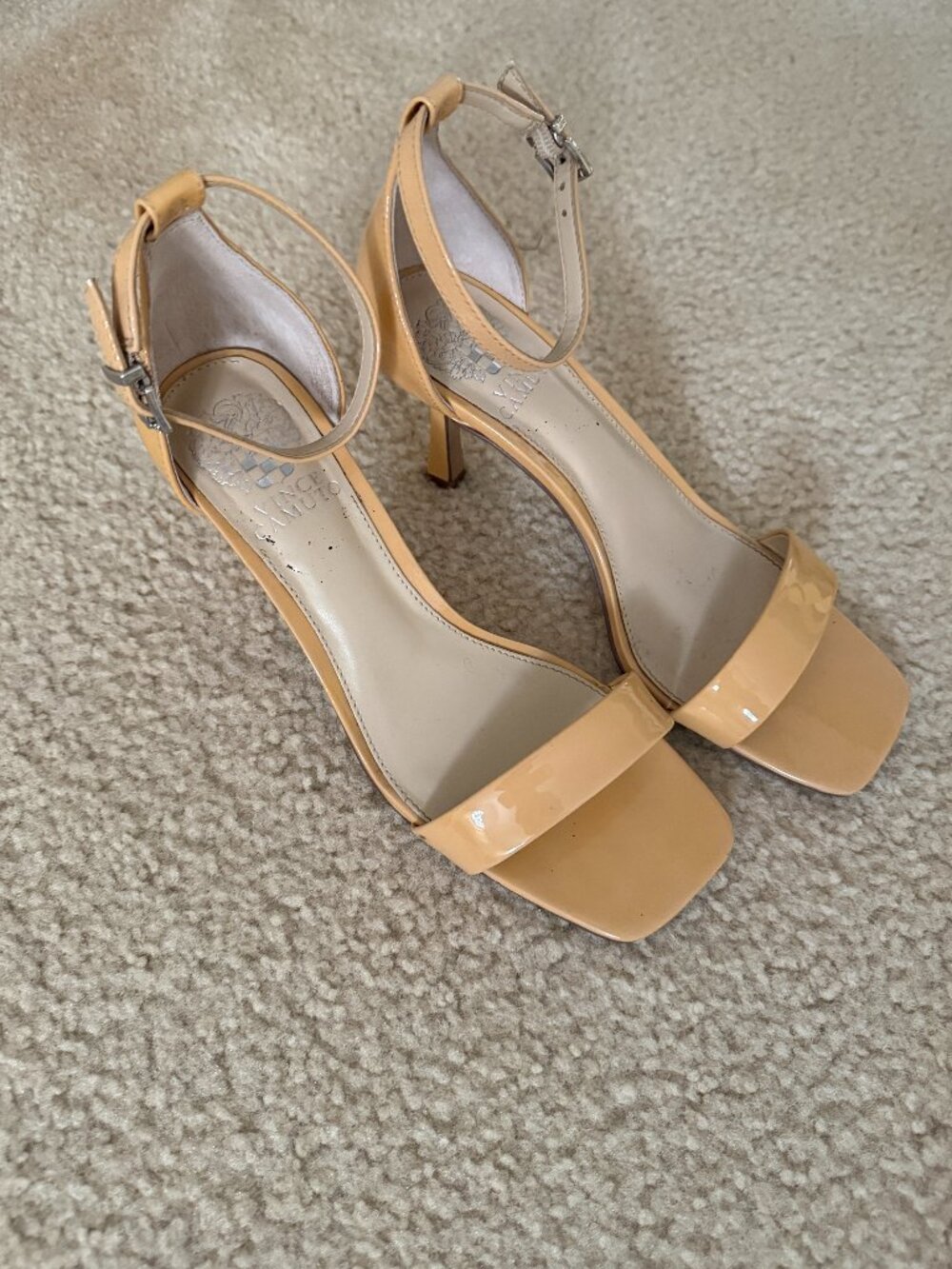 Vince Camuto Patent Blush/ Beige Size 7.5